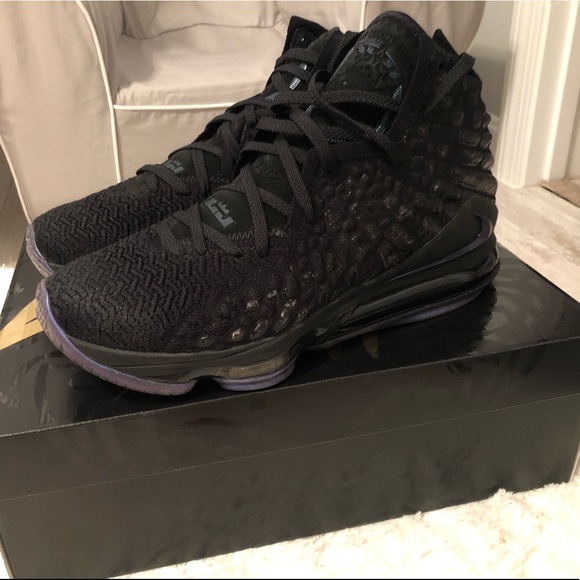 lebron 17 size 12